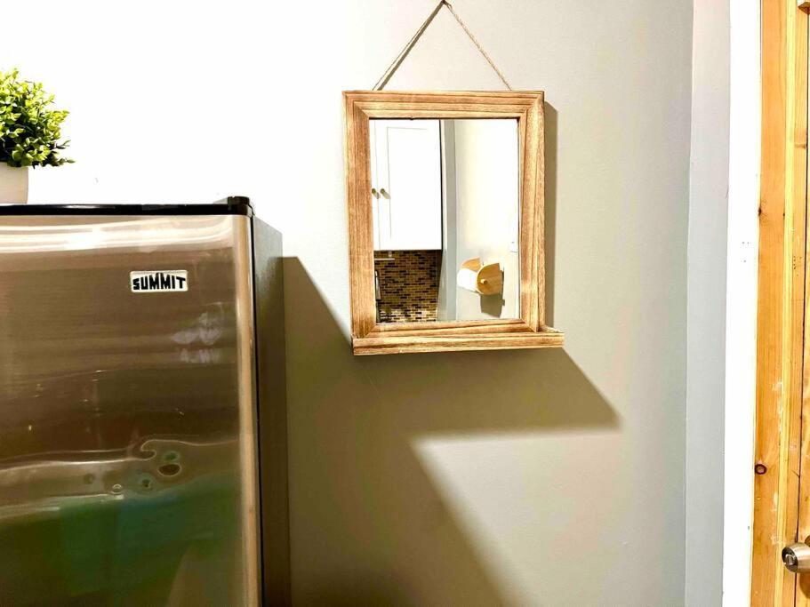 Cozy Studio Staycation - Brooklyn Close To Train Stations New York Eksteriør bilde